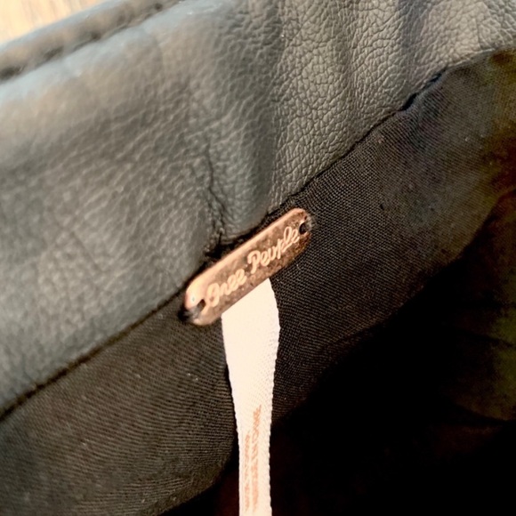 Free People Perfect Fall Black Buttoned Faux Leather Mini Skirt Size 2 - Picture 6 of 9